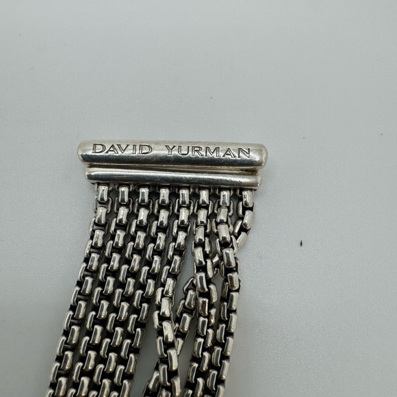 David yurman Box Chain Eight Row Bracelet
Sterling Silver, 28mm - Picture 8 of 12
